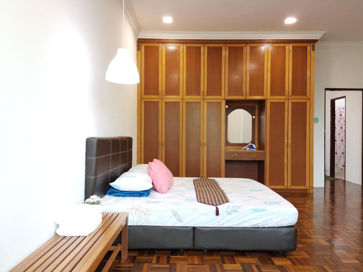 Nansang One Homestay 8Pax 4Rooms Sibu Exterior photo